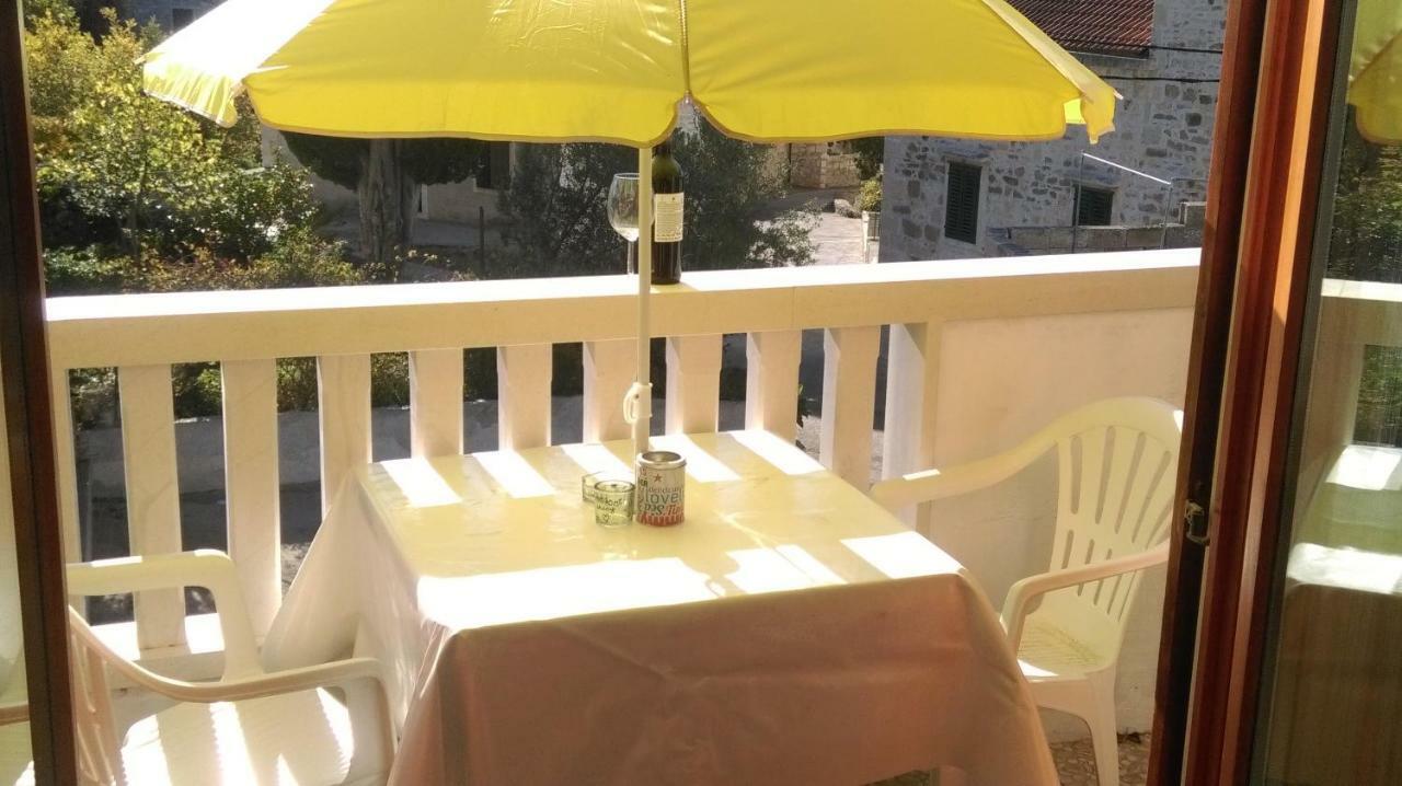 Guest House Marija Sumartin Esterno foto