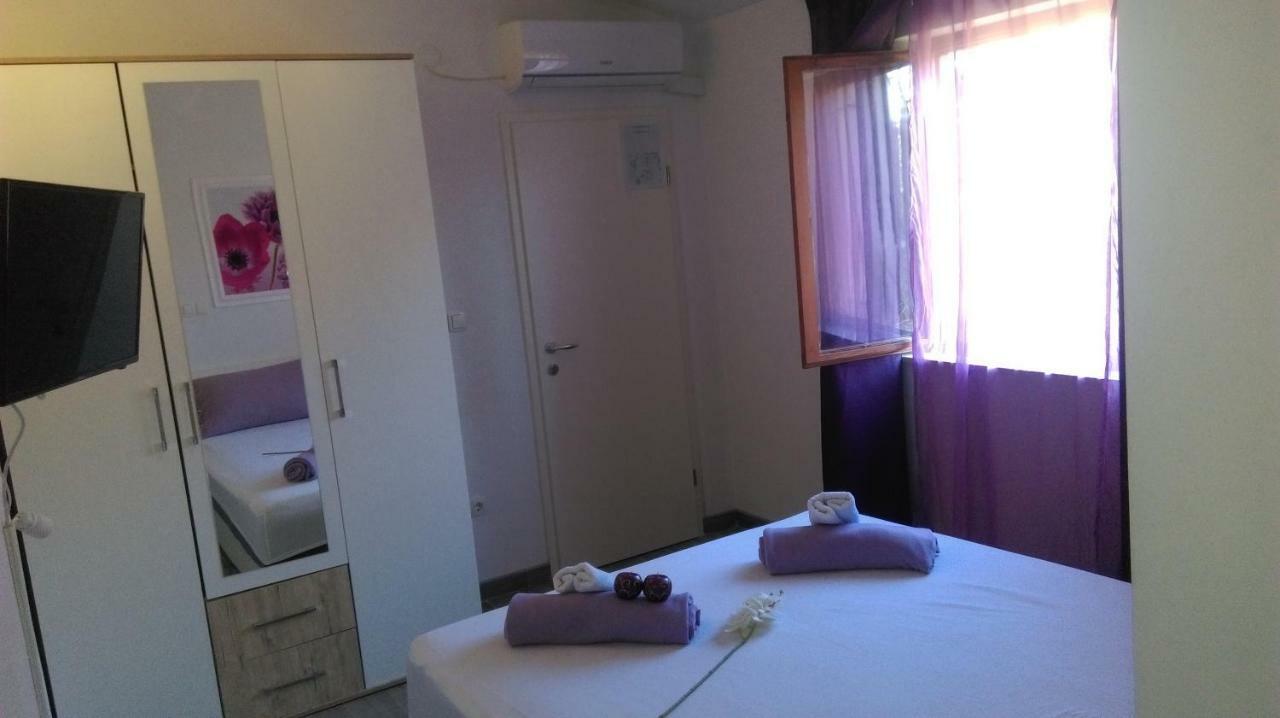 Guest House Marija Sumartin Esterno foto
