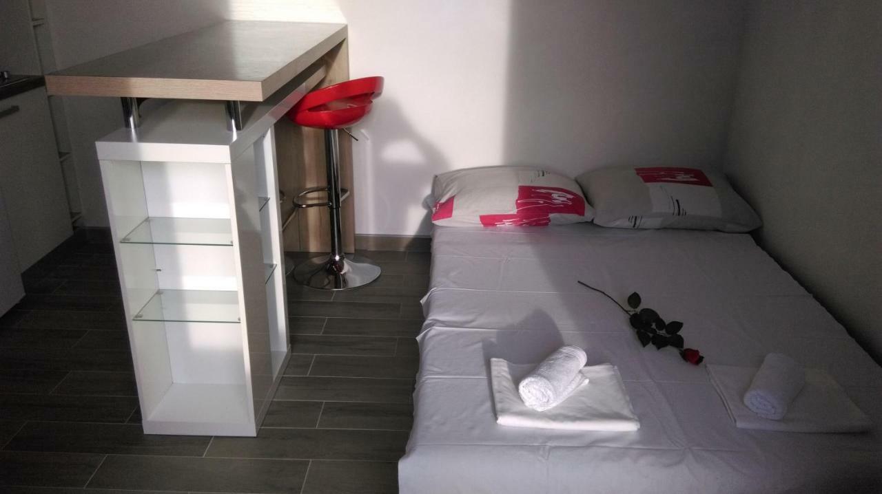 Guest House Marija Sumartin Esterno foto
