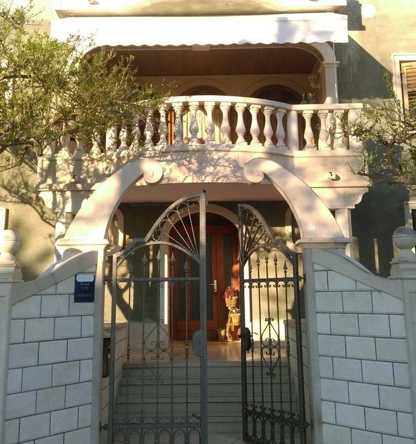 Guest House Marija Sumartin Esterno foto
